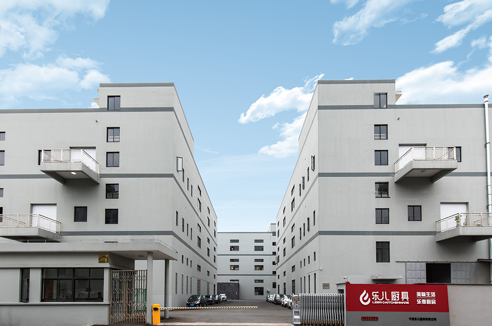 Cixi Juxin Shoes Co., Ltd.